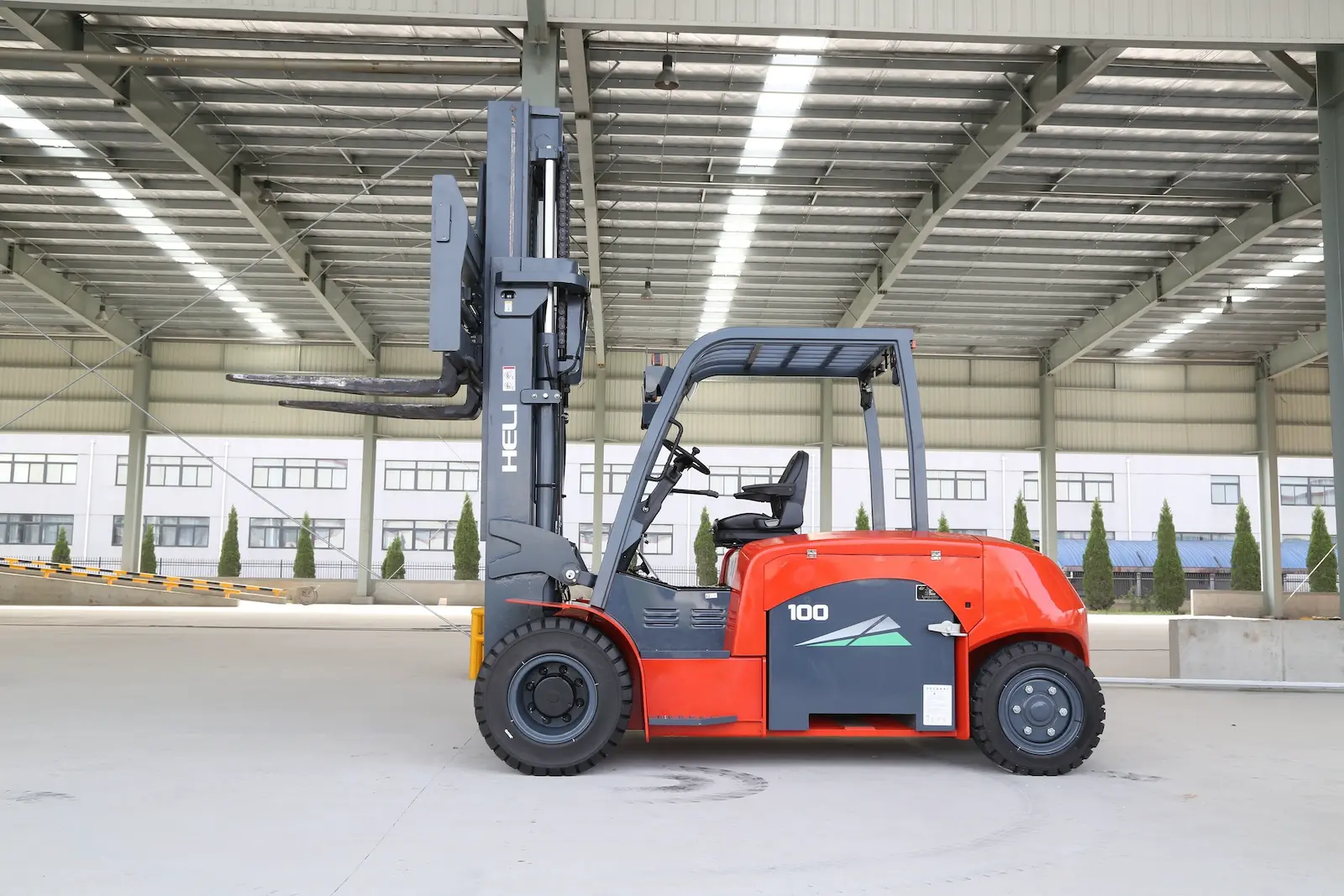 Stivuitor electric cu tracțiune duală 4 roți G3 / 6-10t - Image 2